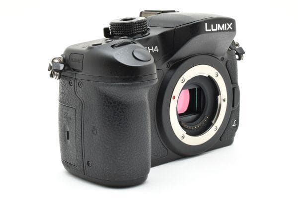 【ほぼ新品】パナソニック Panasonic LUMIX DMC-GH4 ボディ