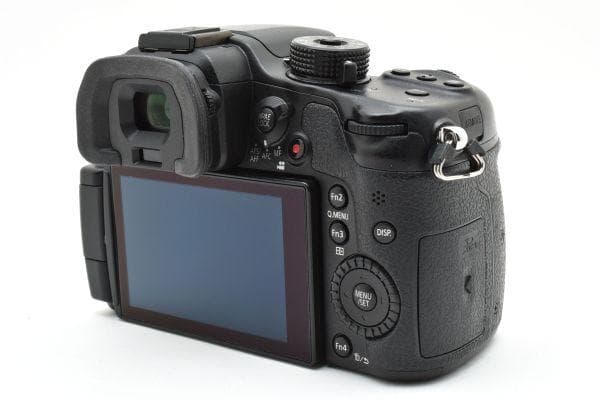 【ほぼ新品】パナソニック Panasonic LUMIX DMC-GH4 ボディ