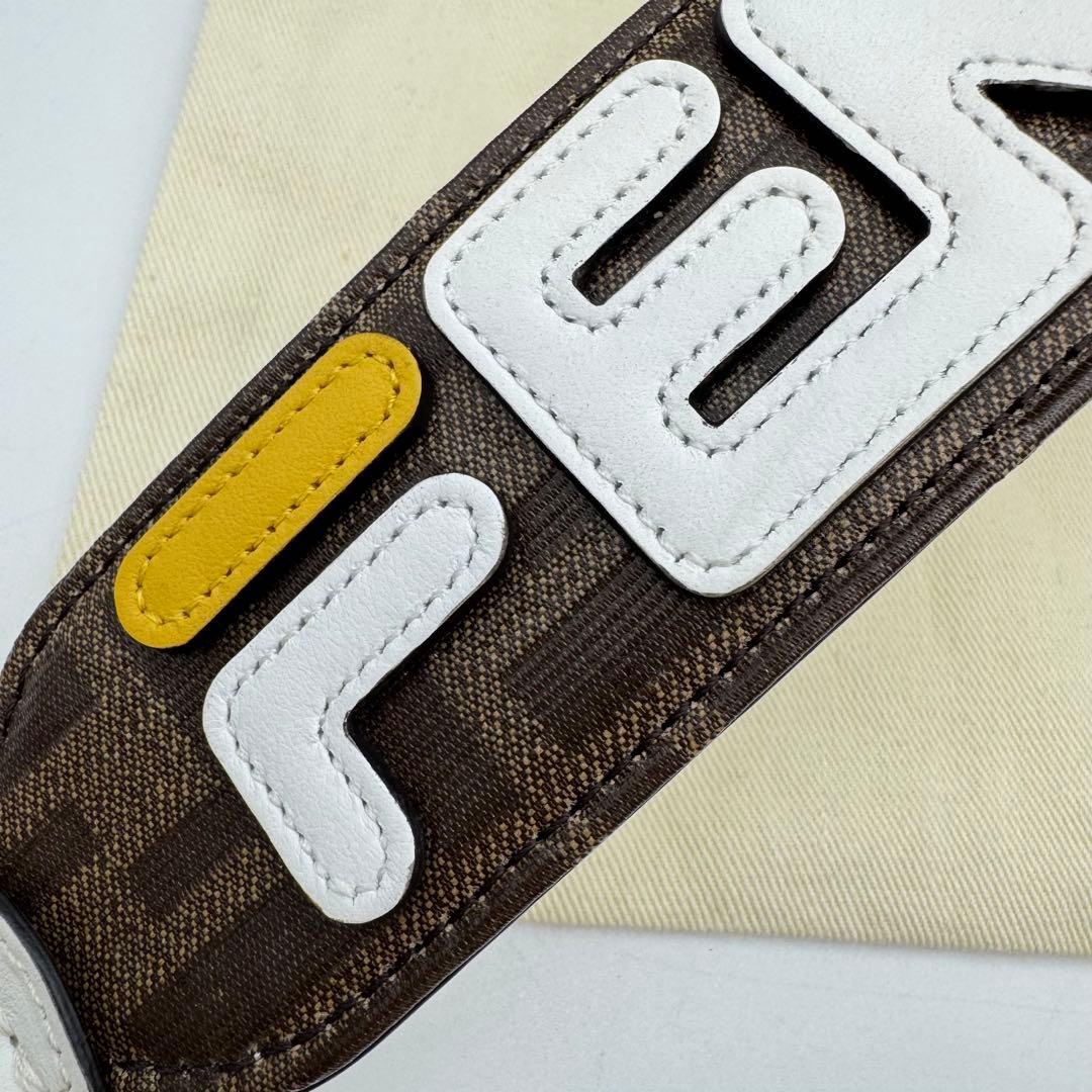 【保管袋付き】FENDI ストラップユー　FILA コラボ　レザー　ハンドル