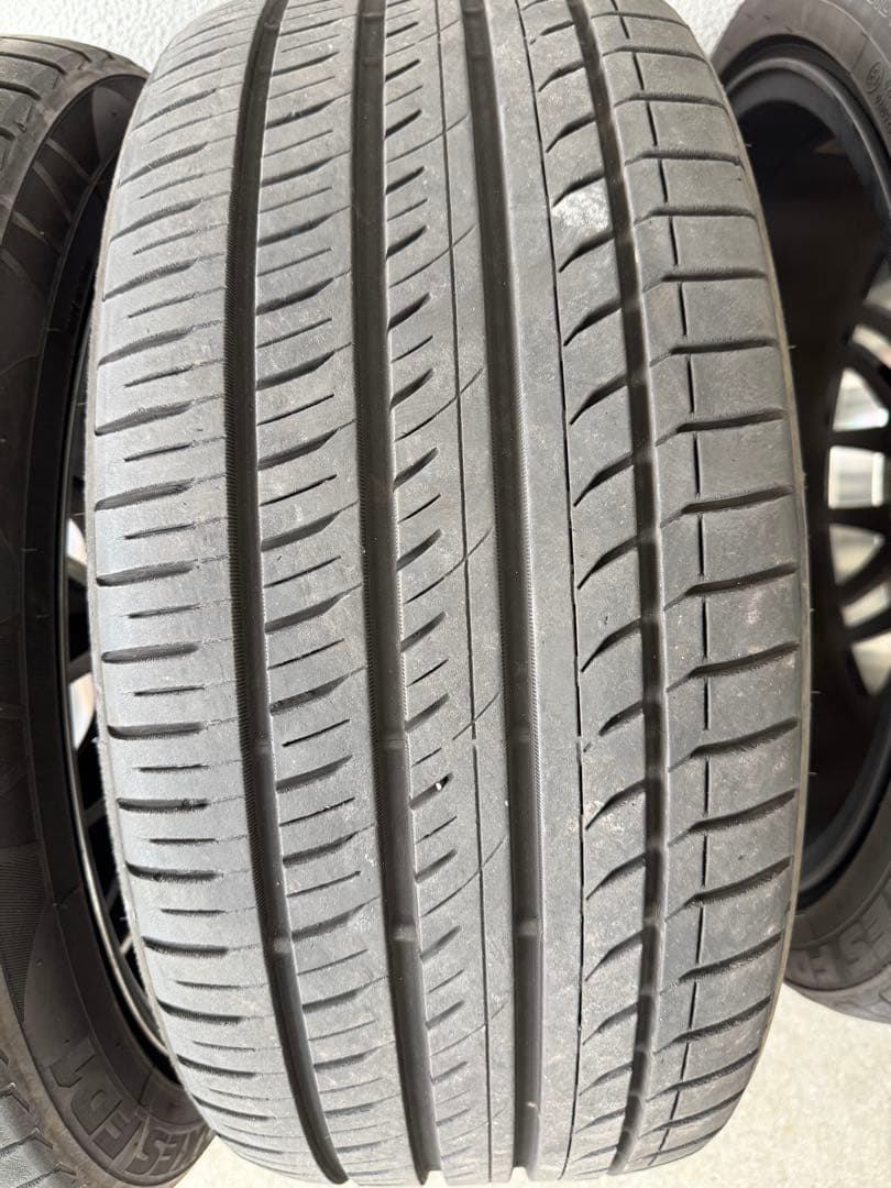 と*ん様 245/40R20 アルファード・ヴェルファイア30 タイヤホイールセ