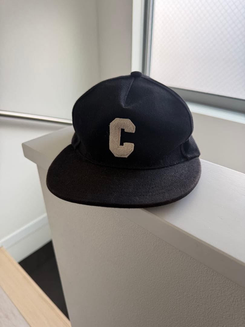 レア　CÉLINE キャップ