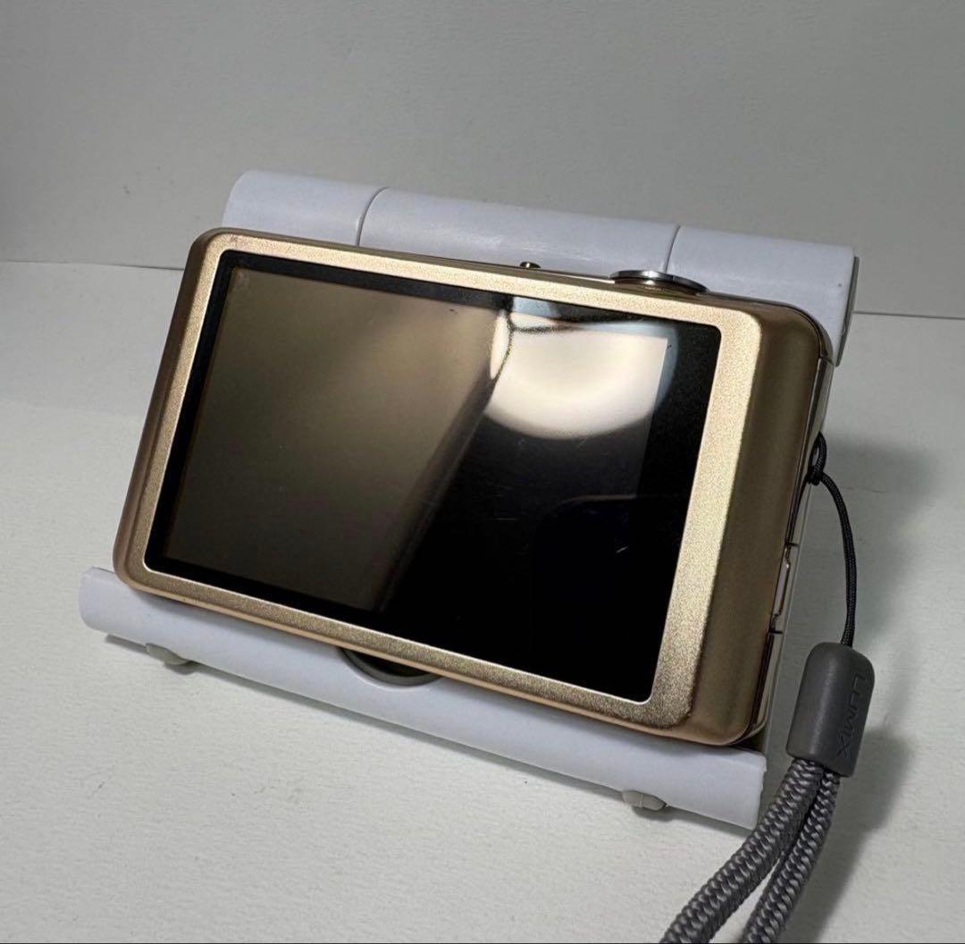 美品 Panasonic LUMIX DMC-FH7 付属有 コンデジ