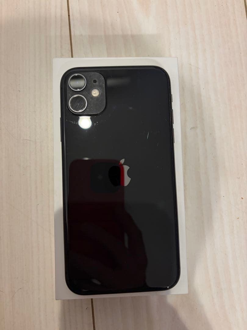 Apple iPhone 11 黒64GB