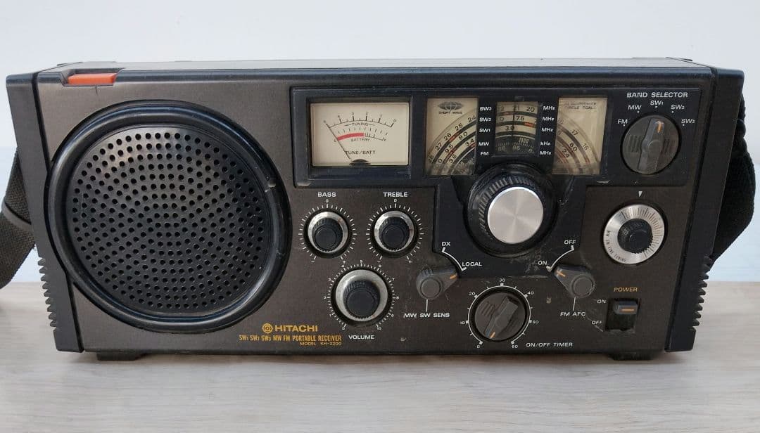 日立ＢＣＬラジオ　サージラム　ＫＨー２２００(よ98)