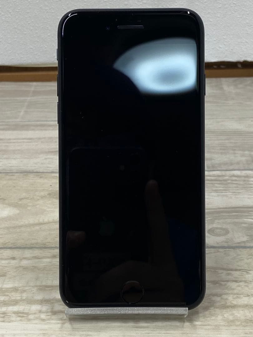 Apple iPhoneSE MX9R2J/A （第二世代）64GB ブラック