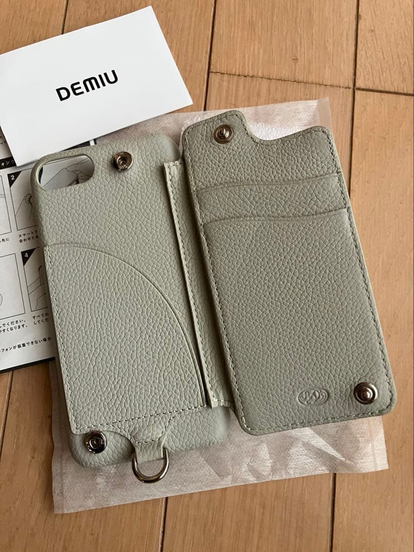 デミュウDEMIU スマホケース パール iPhoneSE