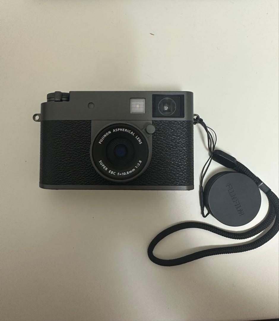 富士フイルムX-HF1 X half（エックス ハーフ） チャコールシルバー