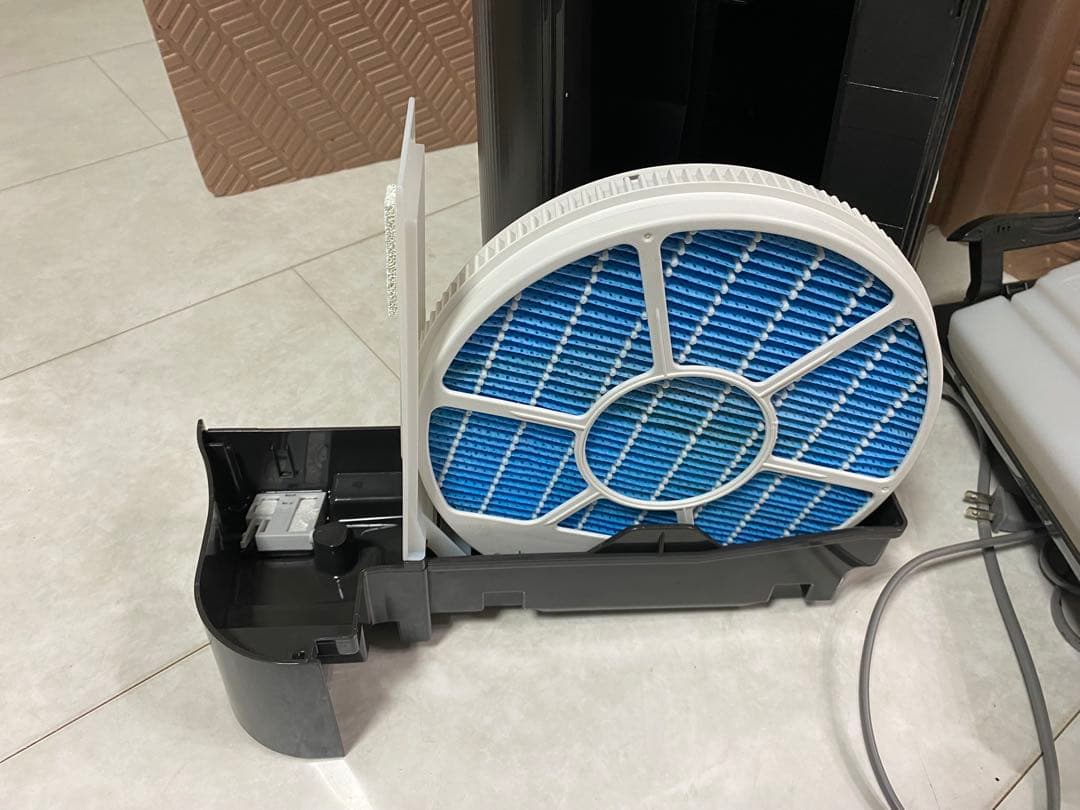 SHARP 空気清浄機 KC-J50C-H ブラック 2023年製