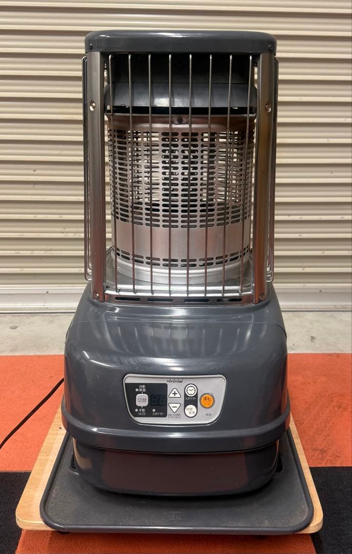 業務用　TOYOTOMI（トヨトミ）石油ストーブ　KF-19N