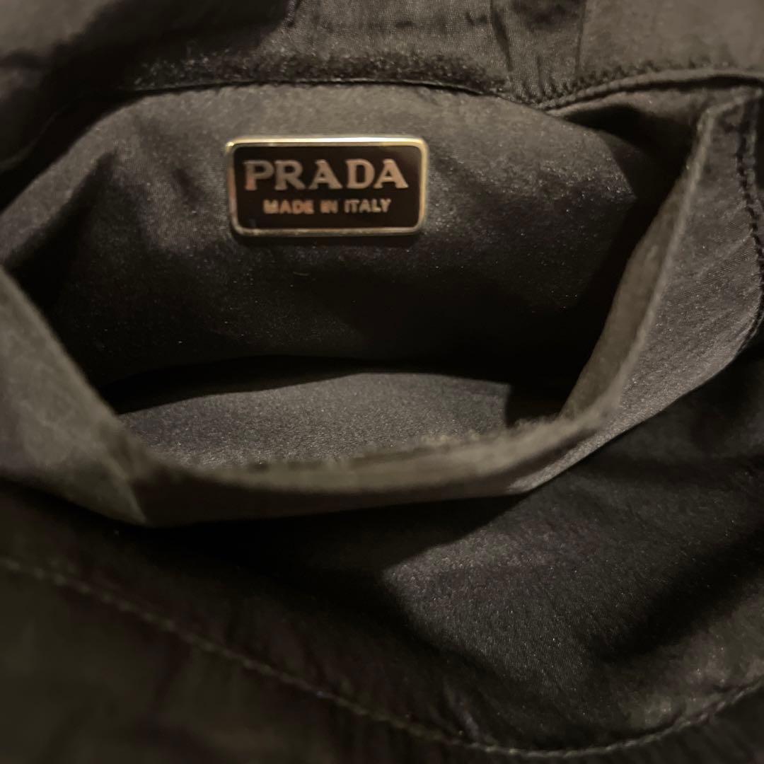 PRADA ブラック ナイロンバッグ