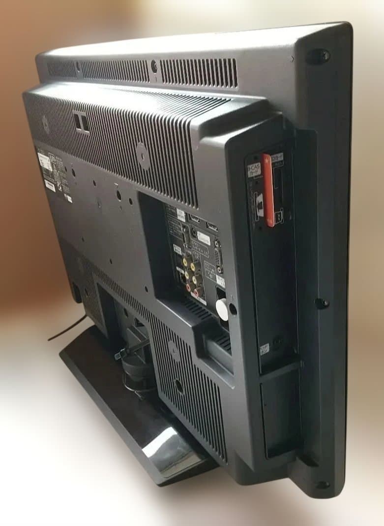 日立 26V型地上・BS・110度CSデジタルハイビジョン液晶テレビWooo