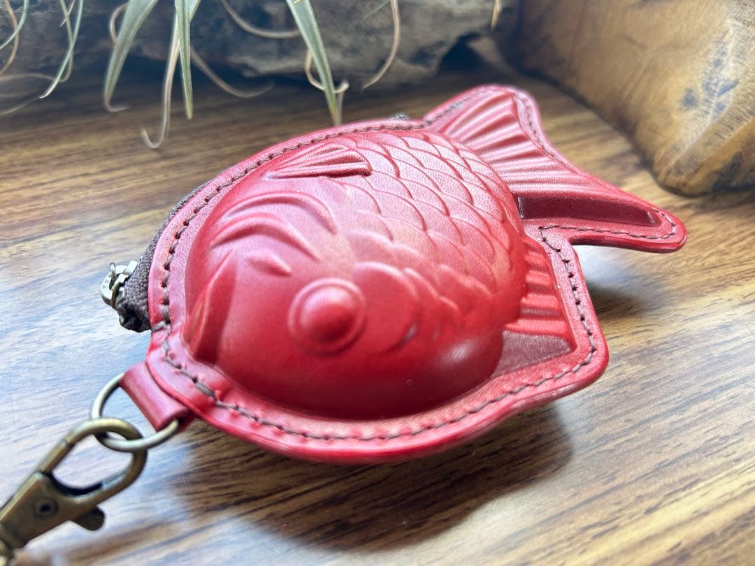 【組合せ自由３個セット】本革たい焼き型ミニポーチ｜遊び心ある小物・小銭入れ