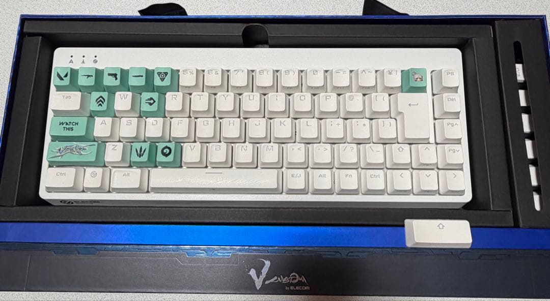 VK600A RGBバックライトキーボード