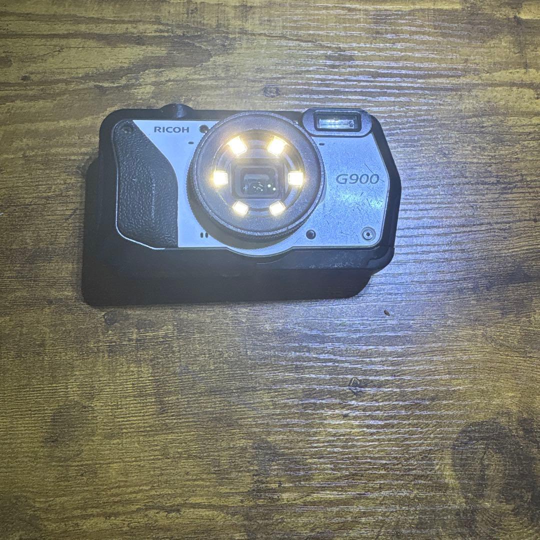 ハナRICOH G900 コンパクトデジタルカメラ