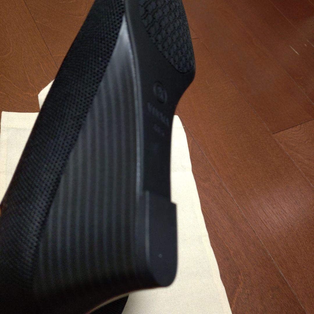 VIVAIA ブラック フラットシューズ