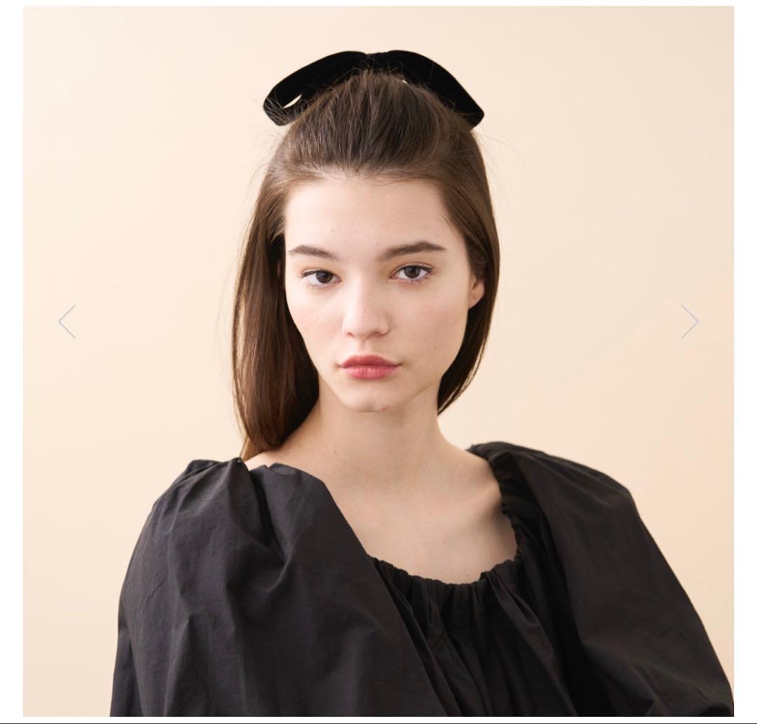 Alexandre Paris ポニー　黒