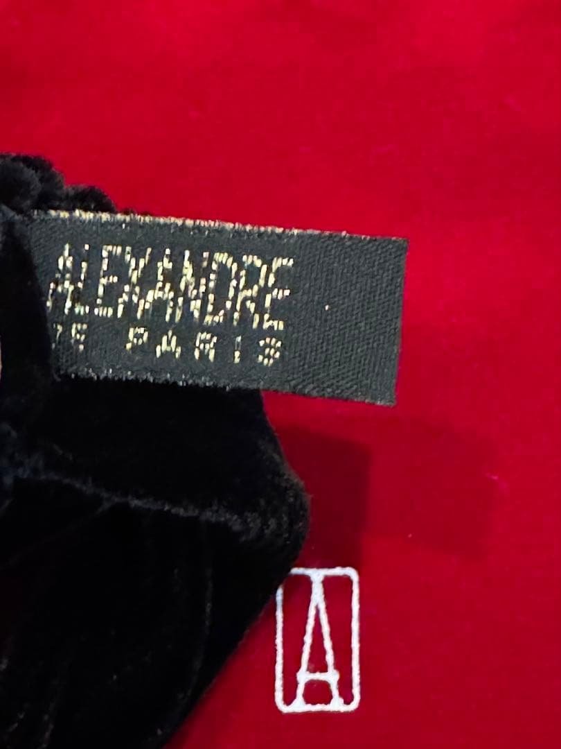 Alexandre Paris ポニー　黒