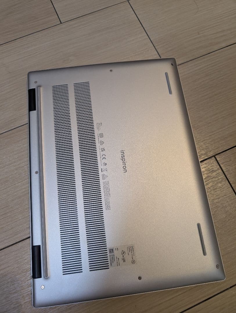 DELL inspiron ノートPC シルバー 充電器付き