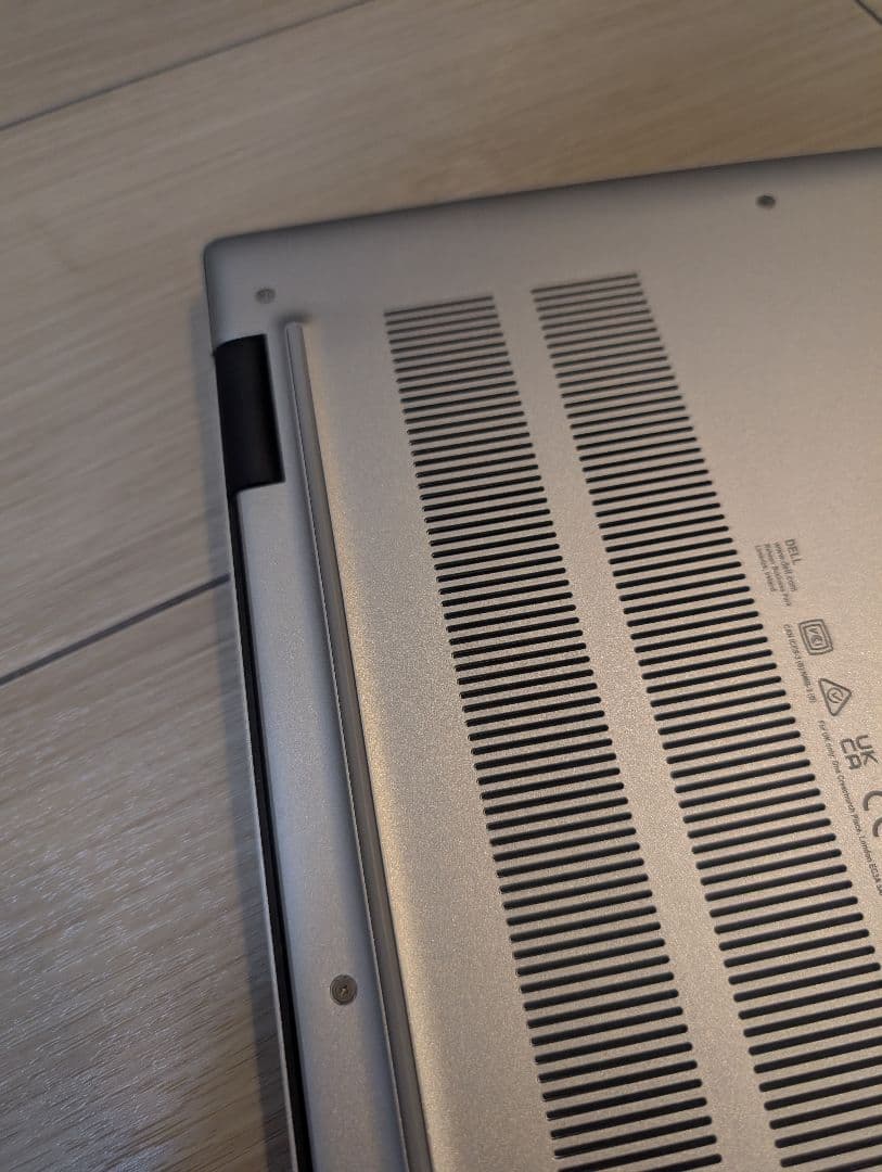 DELL inspiron ノートPC シルバー 充電器付き