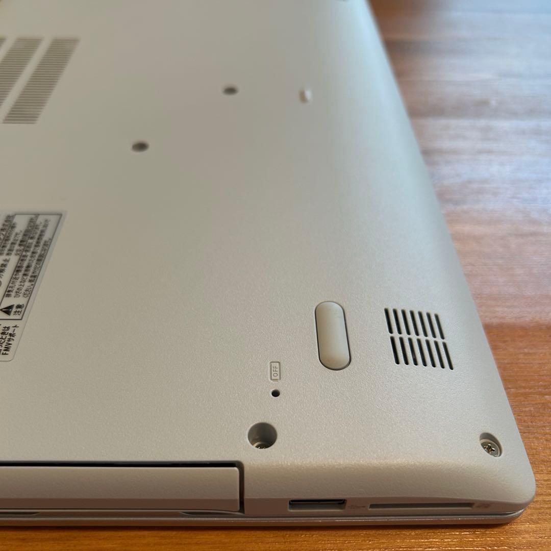 【ほぼ新品】富士通LIFEBOOK AH450 Office2024付