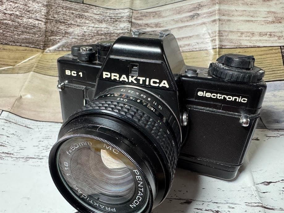 【希少】【旧東ドイツ製レンズ】50㎜ F1.8＋PRAKTICAR BC1 本体