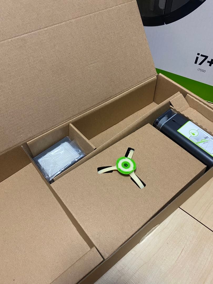 takaiRobot Roomba i7+ ロボット掃除機 本体ジャンク品