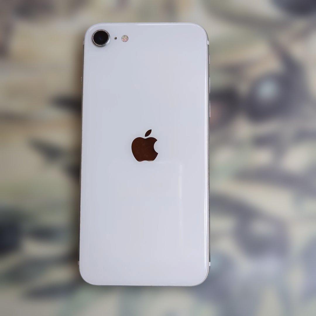 iPhone SE 第2世代 (SE2) ホワイト64GBSIMロック解除済