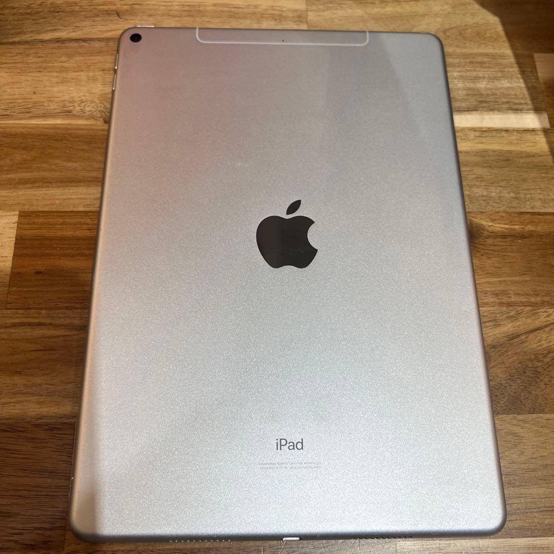 M860 SIMフリーiPad Air 3rd Gen 64GB