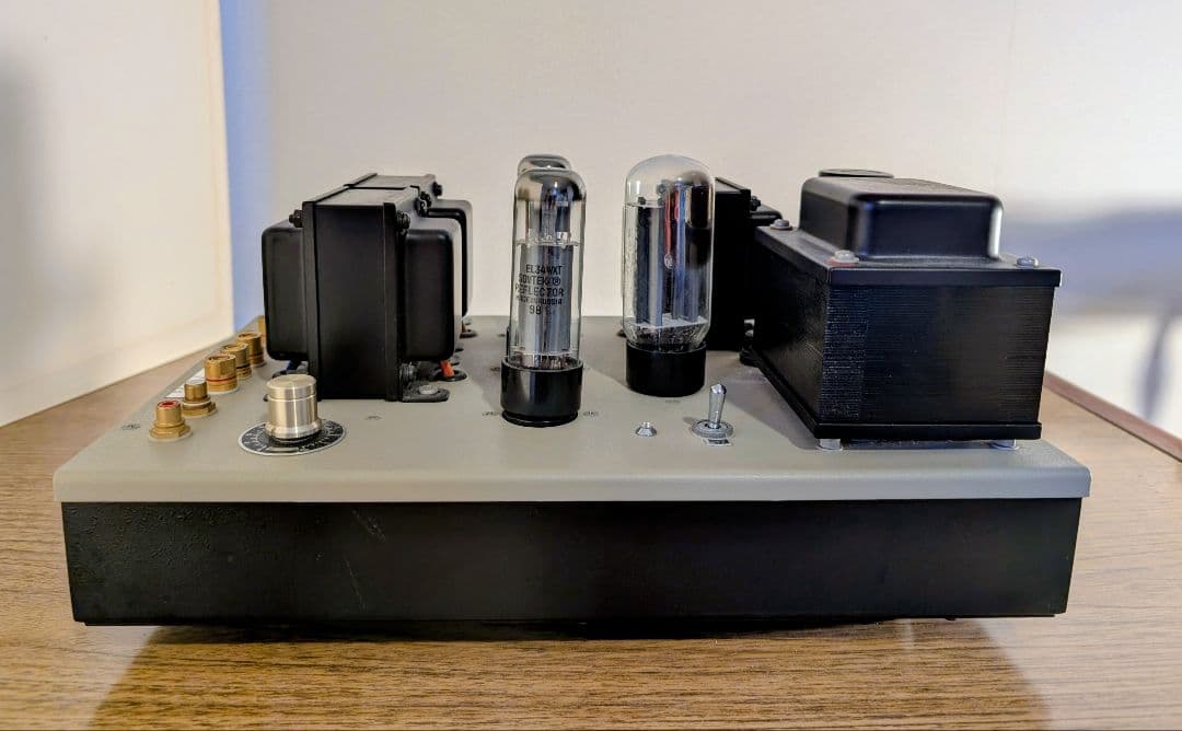 未使用〈ハンドメイド真空管アンプ〉