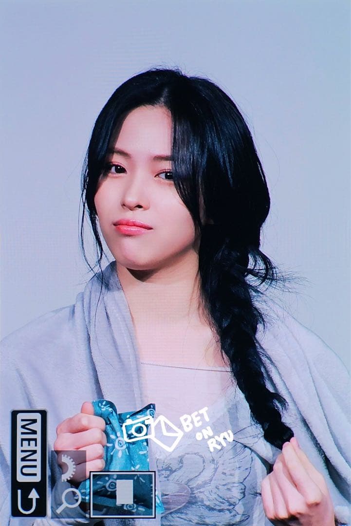 itzy リュジン tunnel vision 直筆サイン入りチェキ ポラロイド