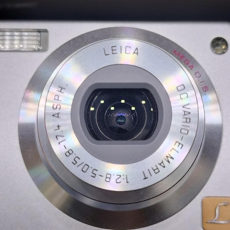 Panasonic LUMIX DMC-FX7 シルバー 82c586