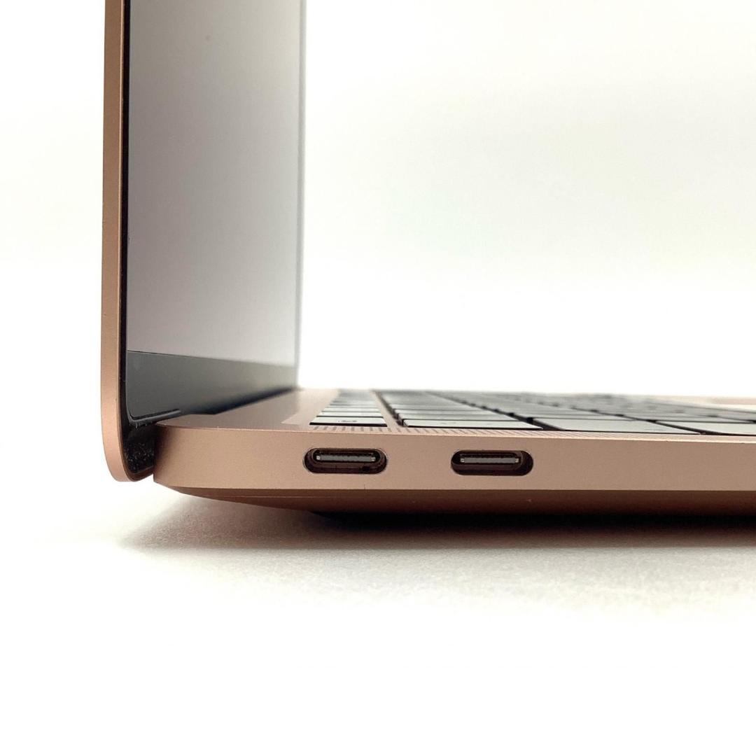 MacBook本体 Apple MacBook Air M1 8GB 256GB