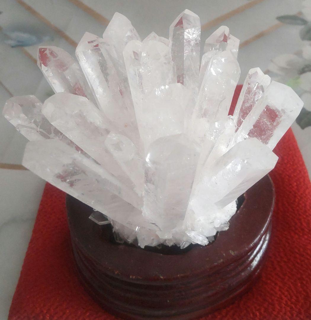 メロン 水晶クリスタルクラスター 木製台座付き