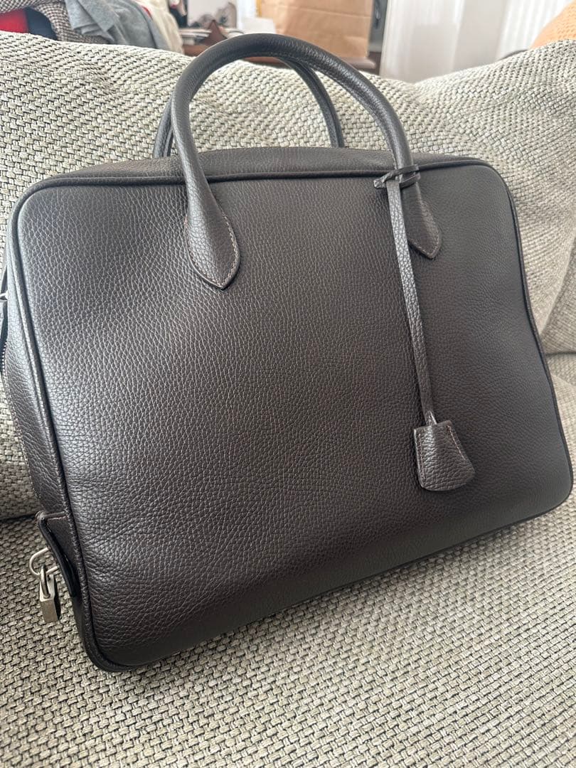 定価30万⭐️ALFREDO BERETTA⭐️シボ皮‼️ブリーフケース‼️美品⭐️