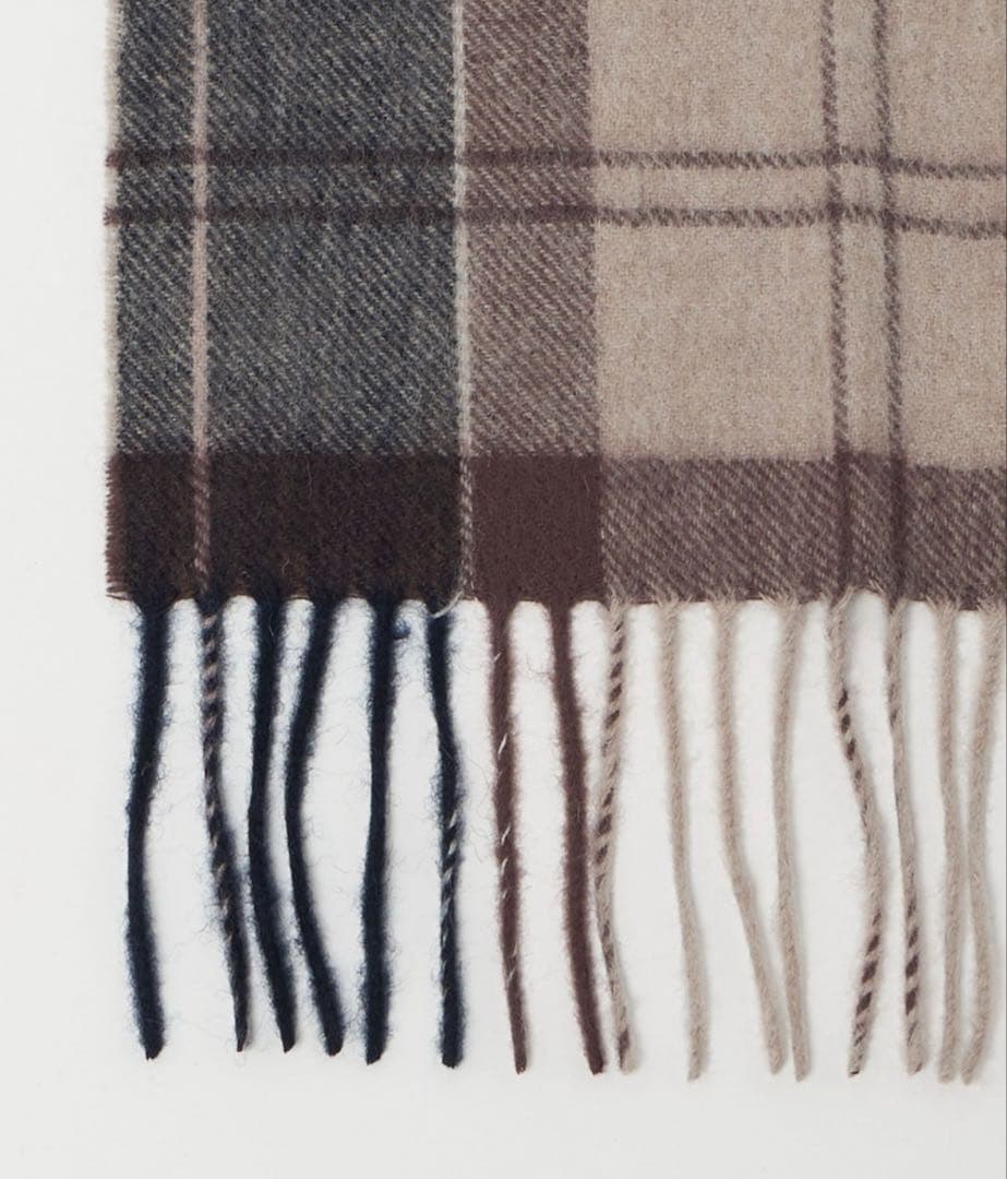 barbour 国内EXCLUSIVE タータンチェックマフラー ベージュ