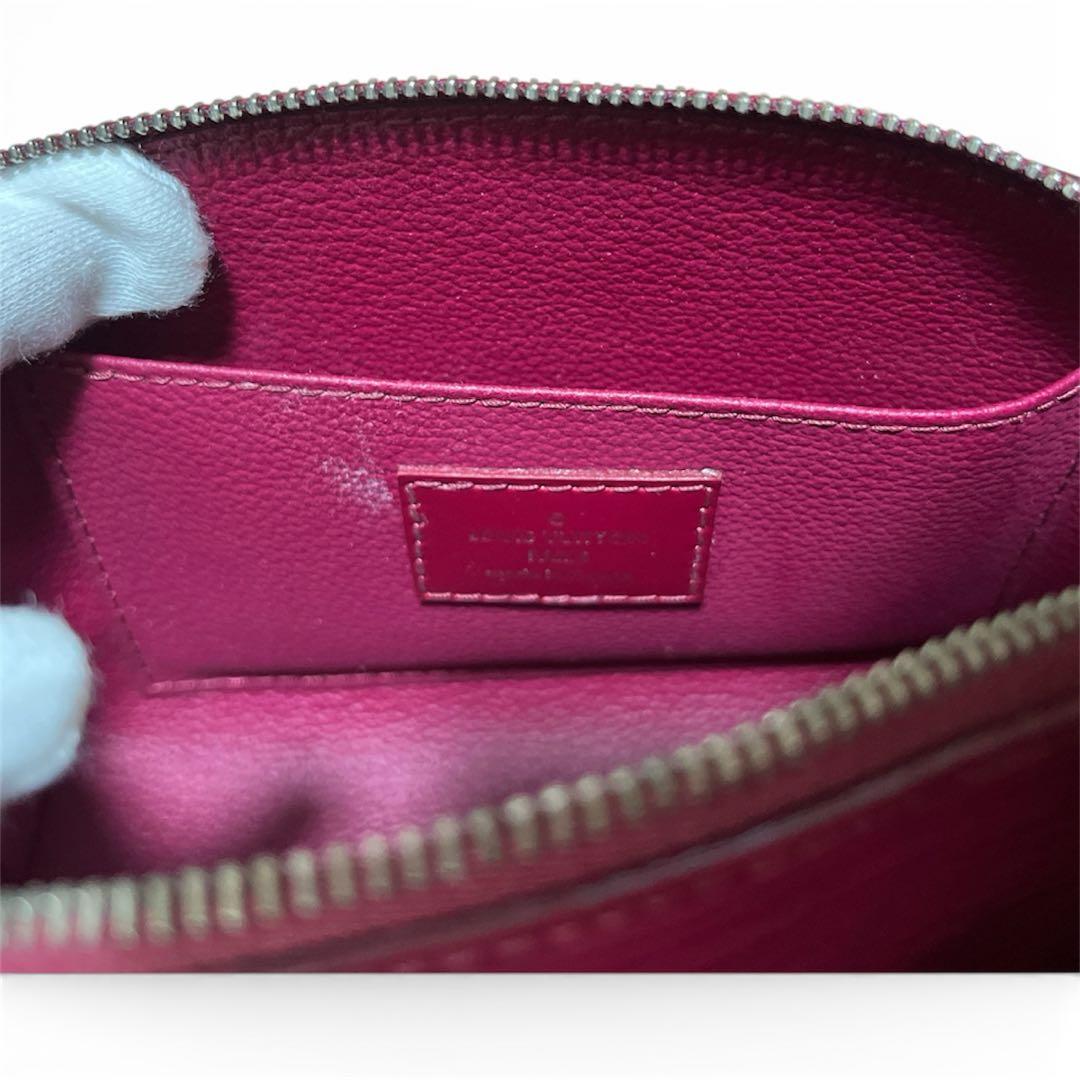 【美品】ルイヴィトン LV エピ ポーチ ボルドー レザー 箱有り ポシェット