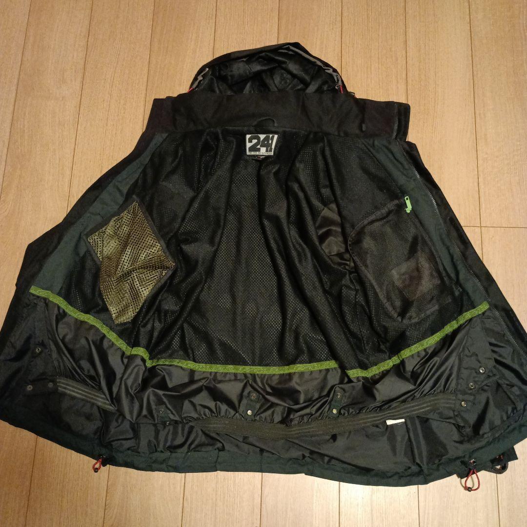 241 スノーボードウェア ジャケットとパンツセット Oサイズ