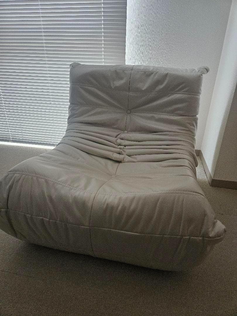 クラシカル ソファ トーゴ　リーンロゼ リプロダクト