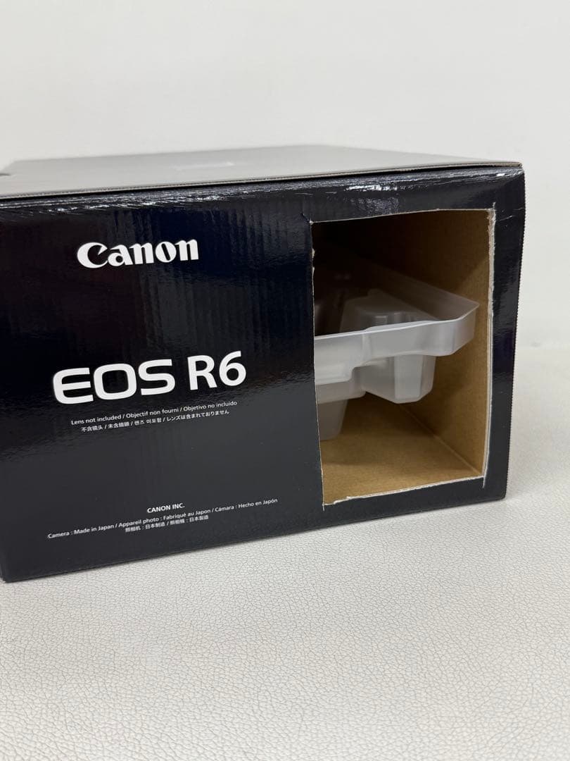 Canon EOS R6 ボディのみ　本体