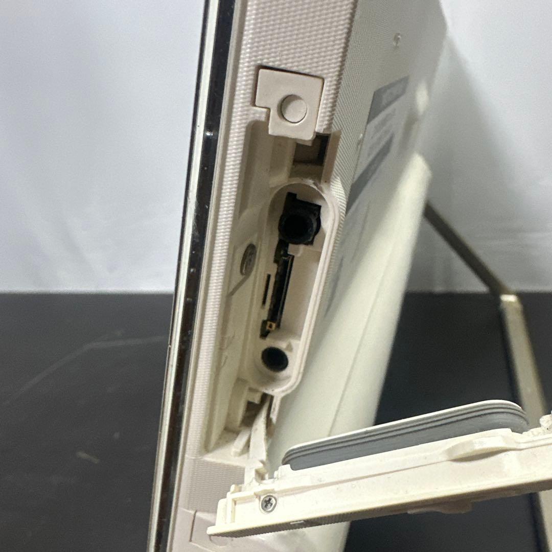 Panasonic「プライベート・ビエラ」15型ポータブルテレビ BD搭載