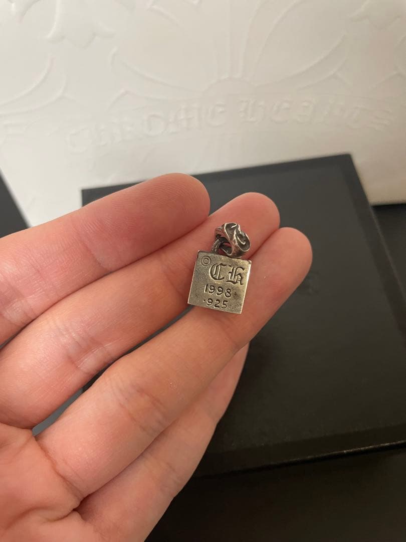 クロムハーツ　フレームドチャーム　クロス　純正1ダイヤ