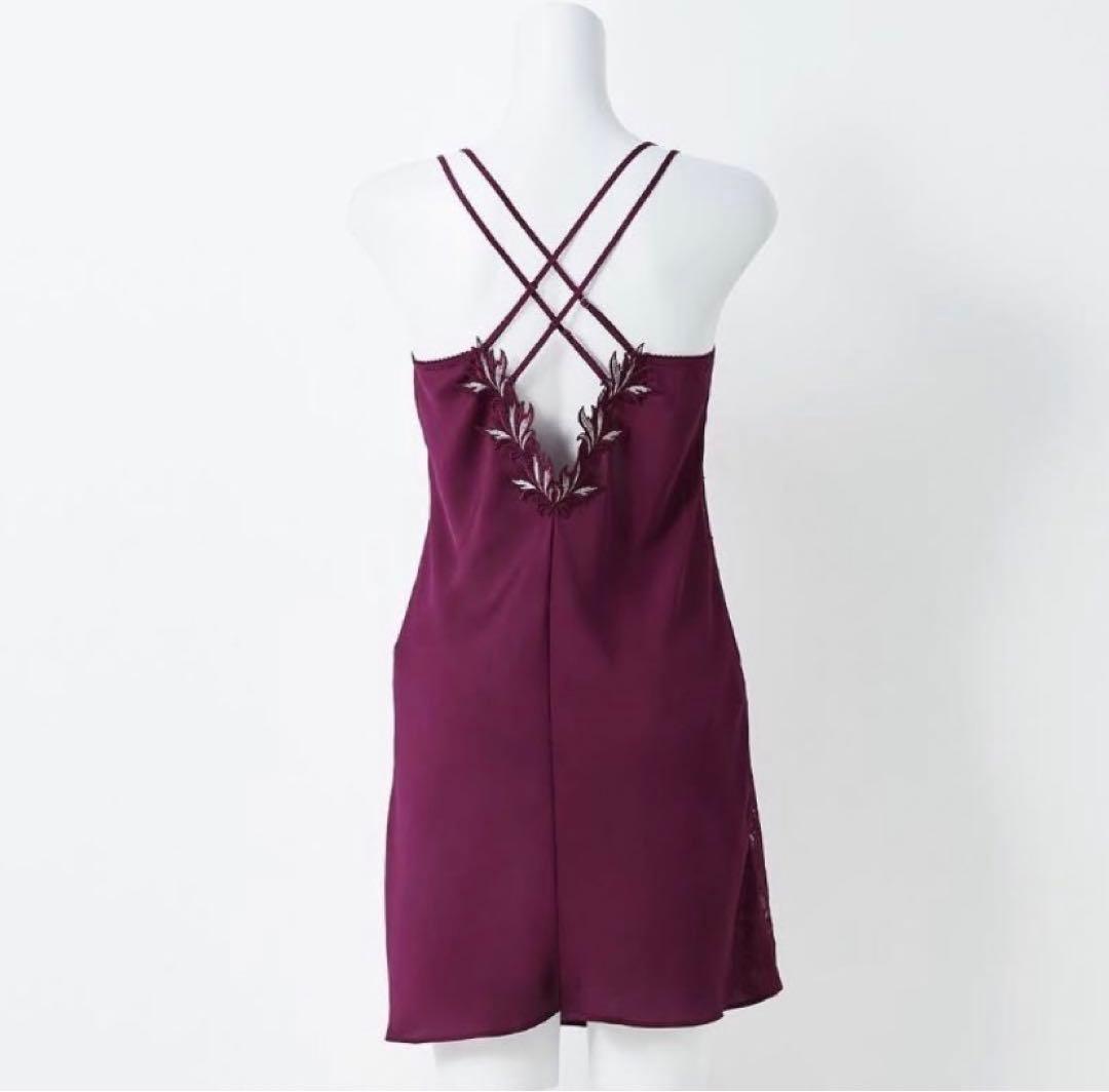 Salute 52ガウン、スリップ、ショーツセット　WHカラー　Mサイズ