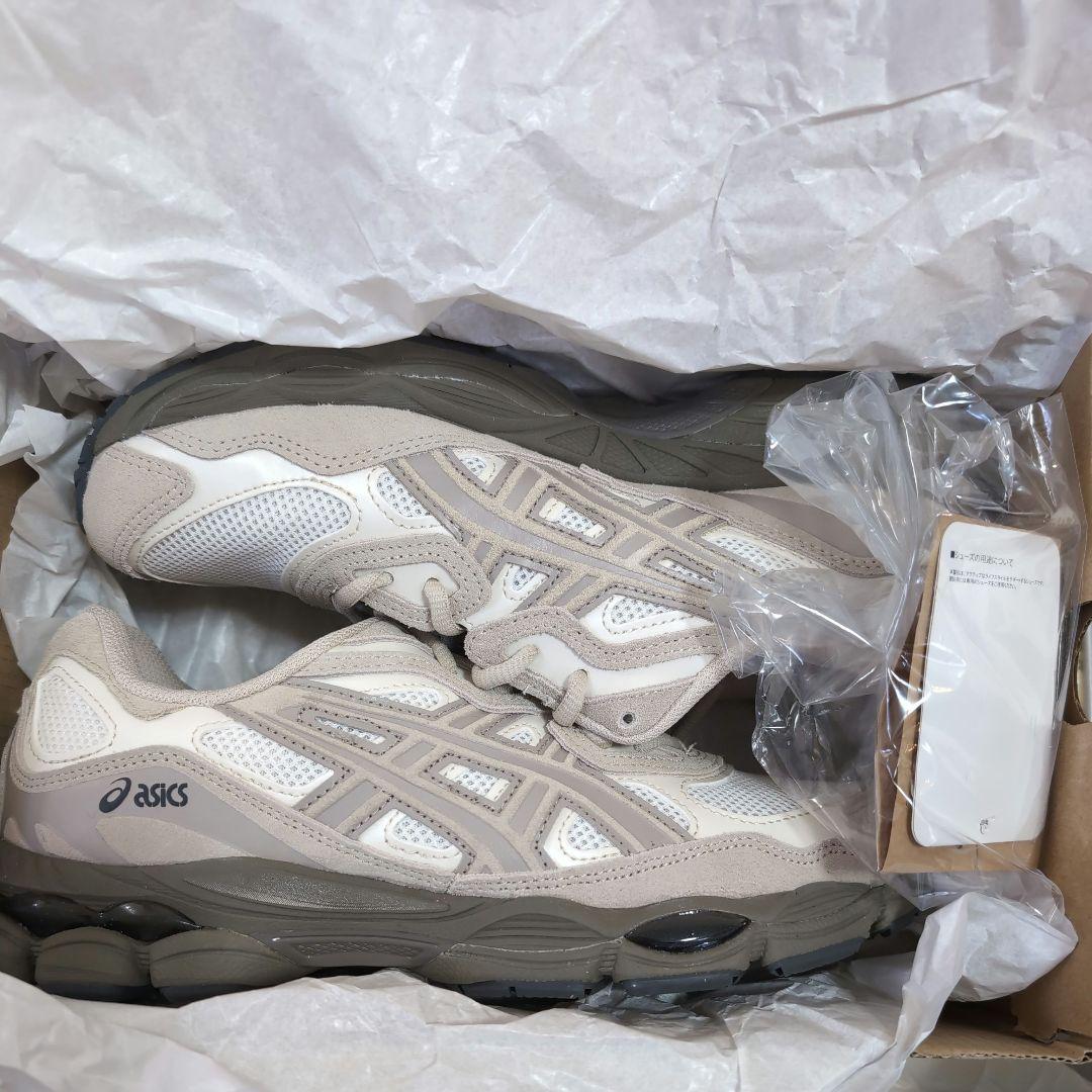 【新品　箱付き】Asics ゲル　Gel-NYC Cream Putty