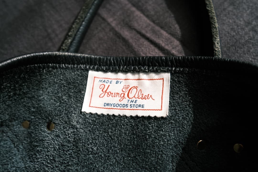 【売り切りたい】Young&Olsen ブラック レザートートバッグ Lサイズ