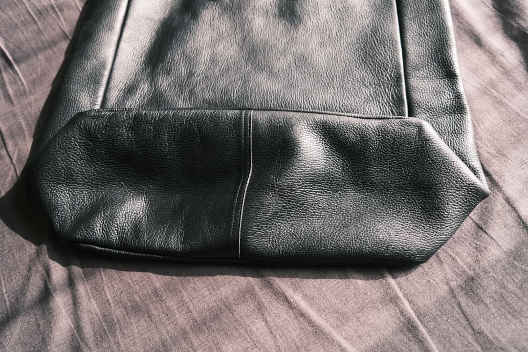 【売り切りたい】Young&Olsen ブラック レザートートバッグ Lサイズ