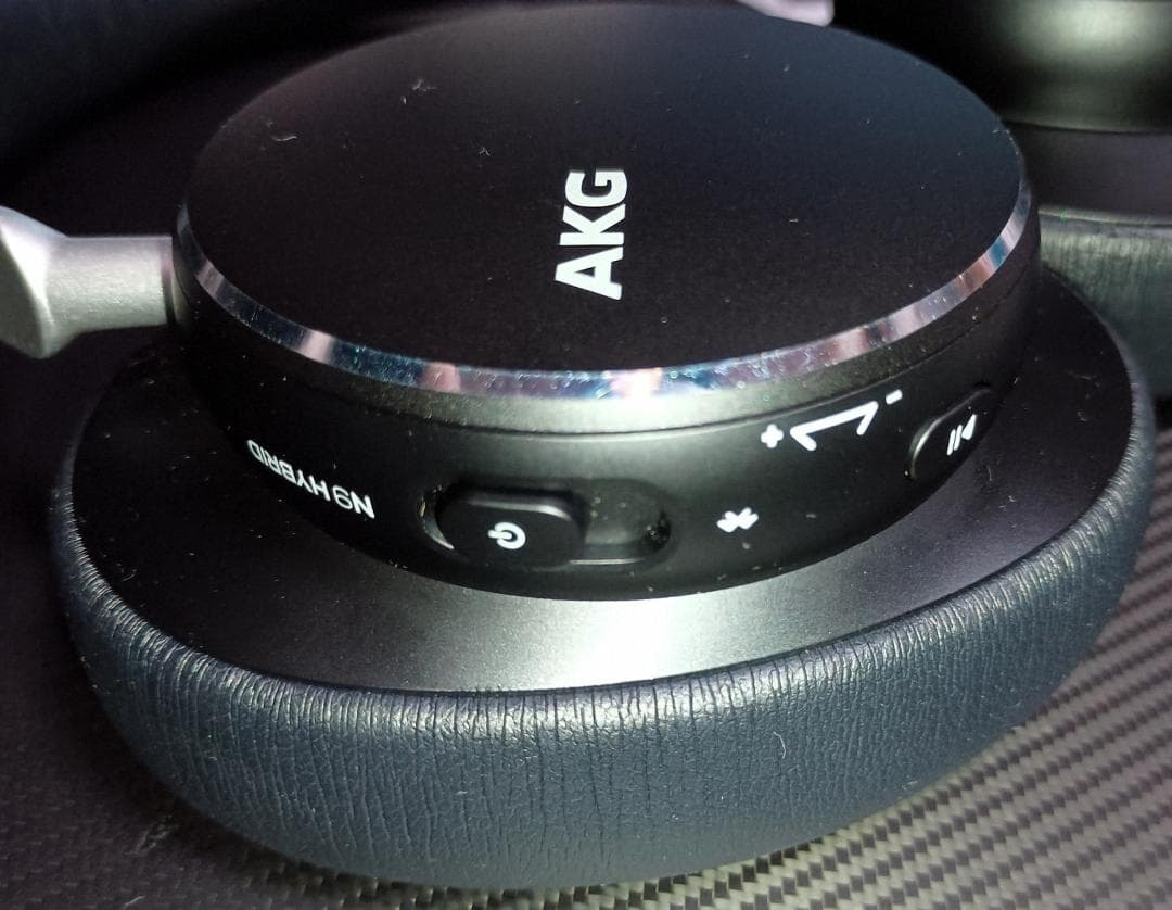 AKG N9 Hybrid 美品中古 おまけ付き LDAC/LC3+対応