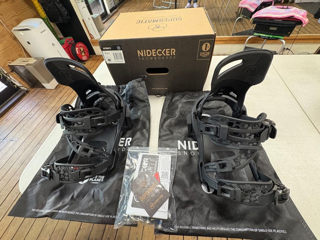 NIDECKERバインディング新品