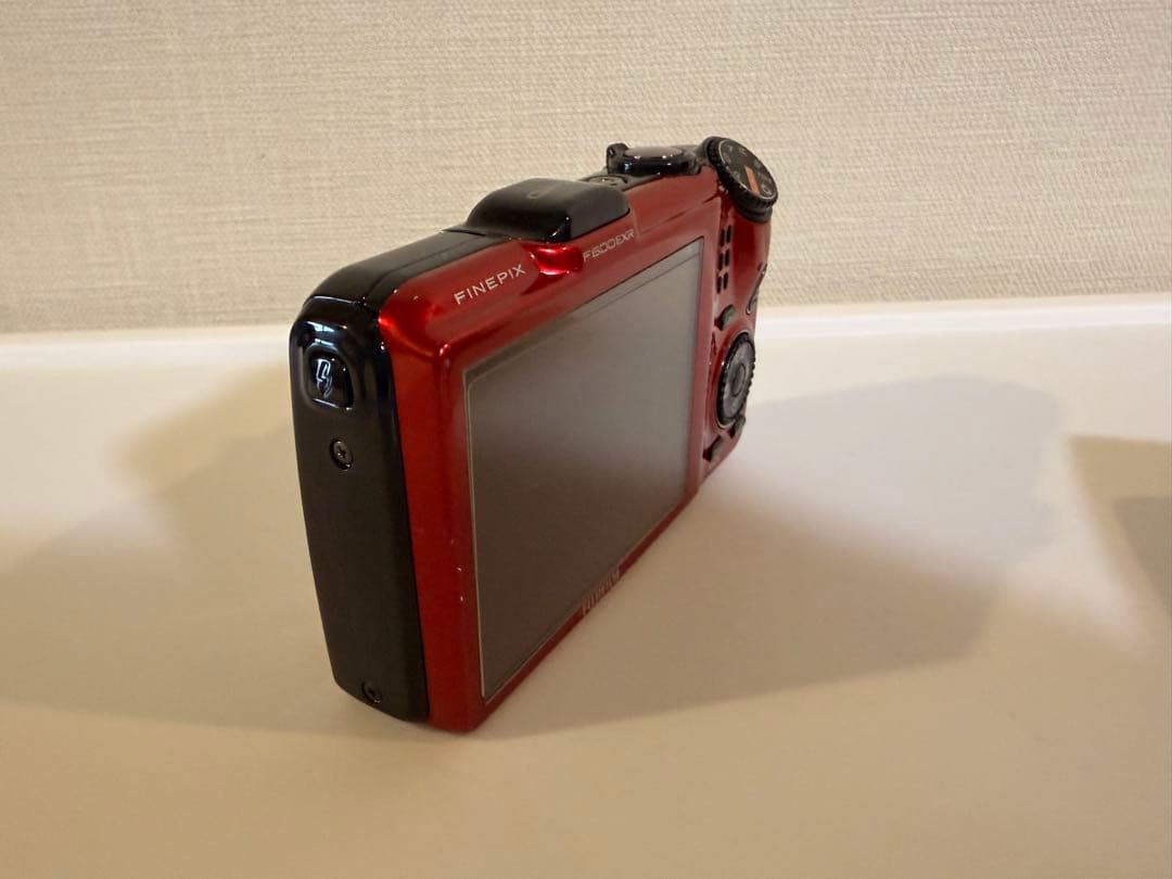 デジタルカメラ FUJIFILM finepix F600EXR