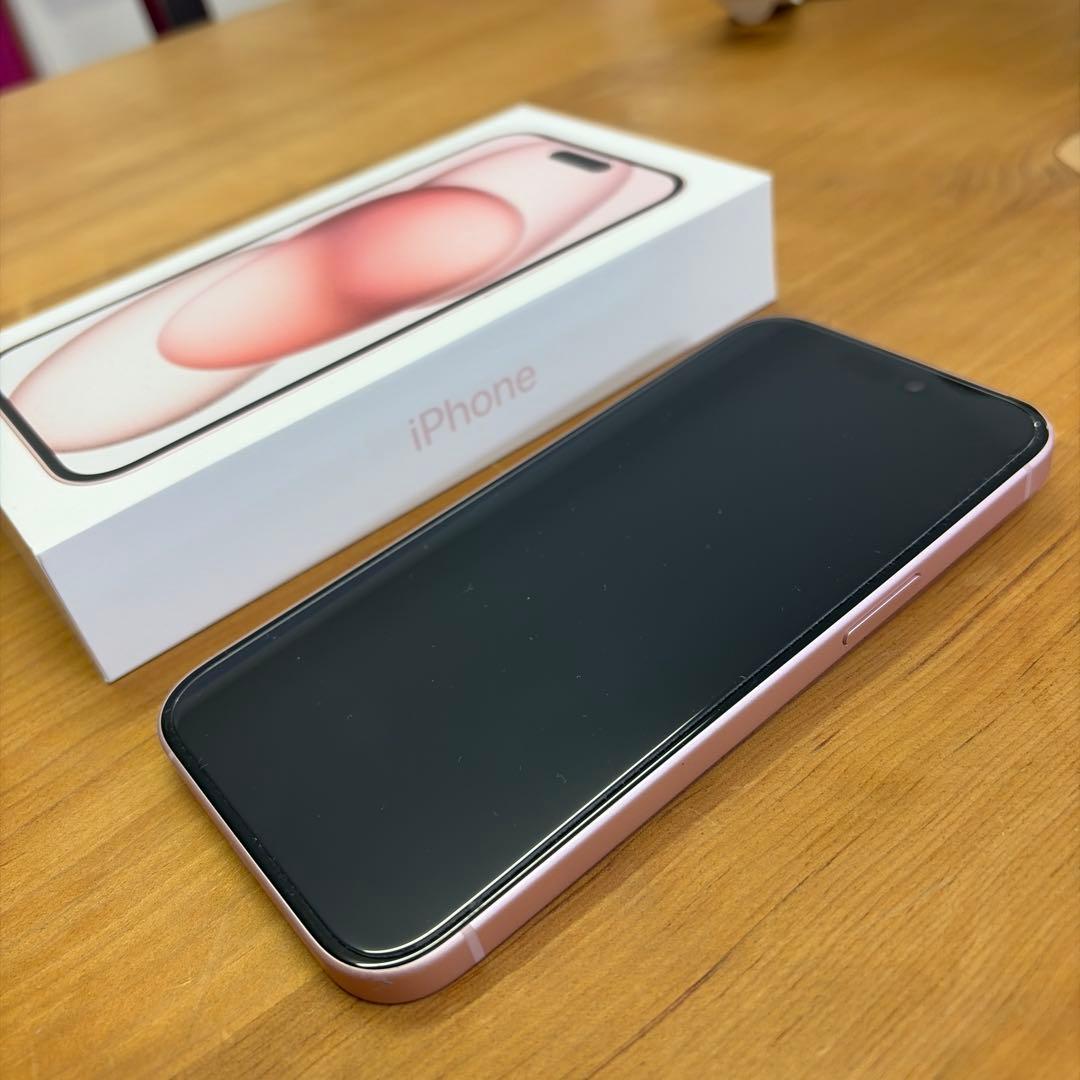 iPhone 15 ピンク 本体 128GB SIMフリー