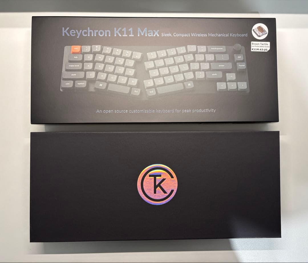Keychron K11 Max （日本語配列） 茶軸 白いバックライト